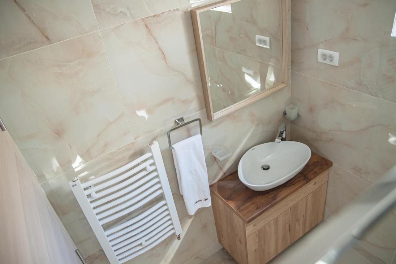 לסקובץ Mehana Apartmani מראה חיצוני תמונה